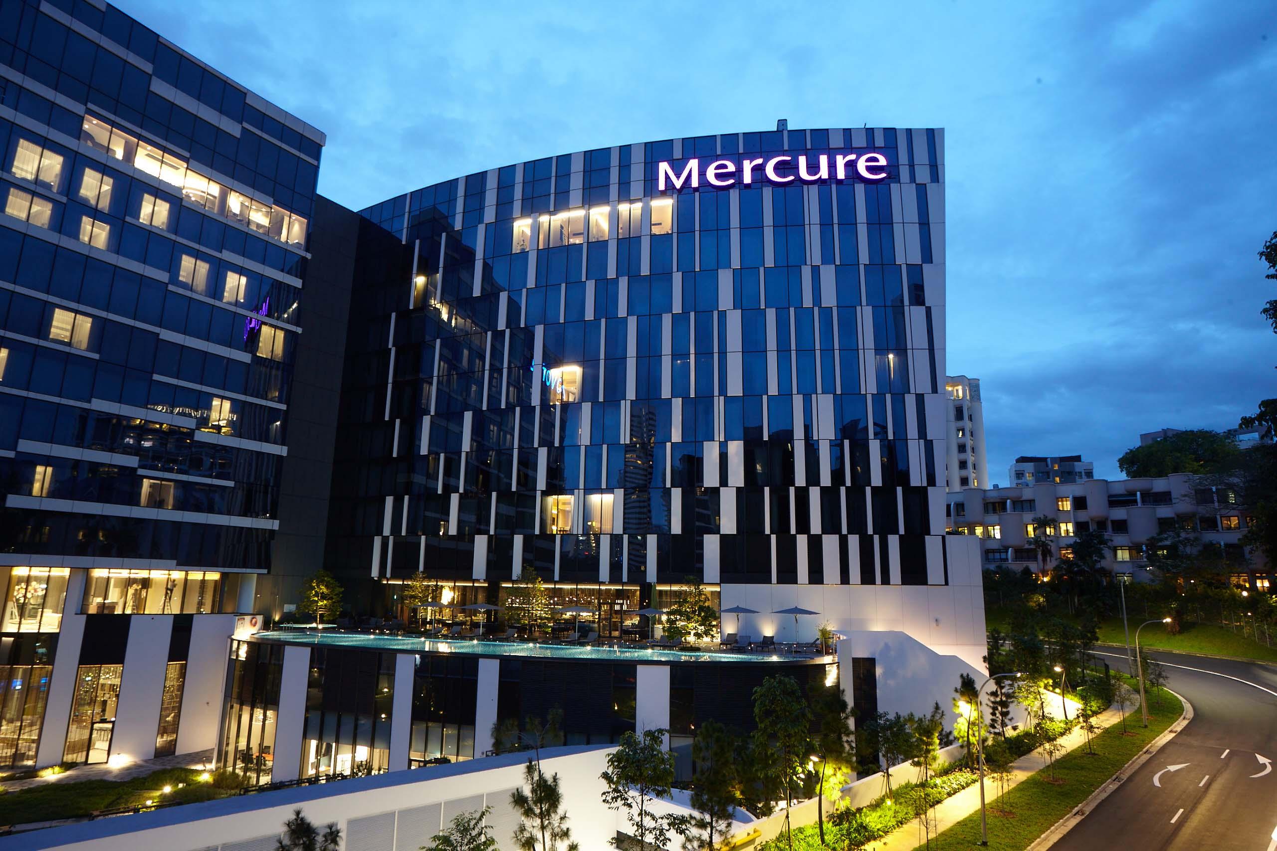 Mercure Singapore On Stevens Екстериор снимка
